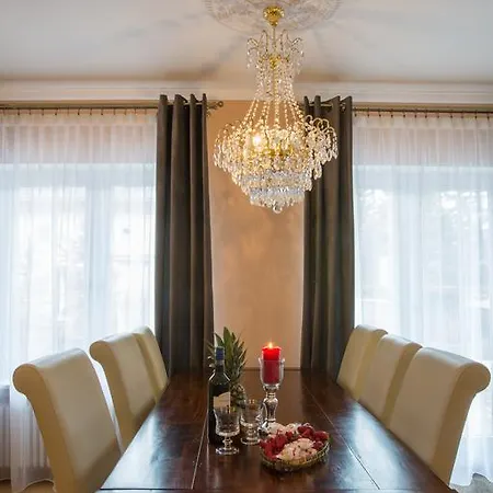 Apartament Golden Gapa Large Family 7 *